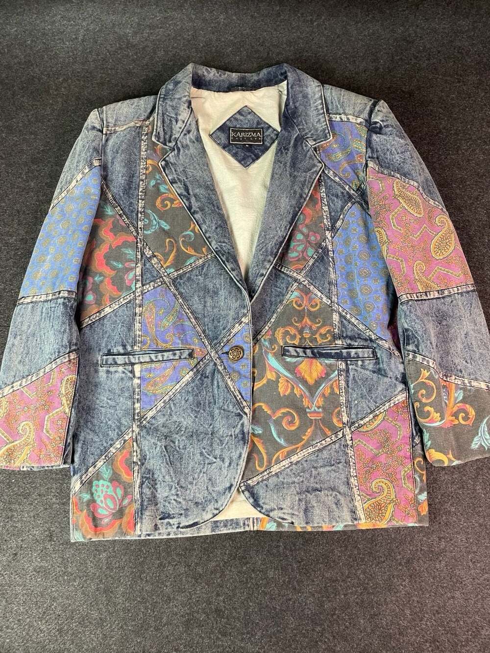 Karizma East Ltd Vintage Blazer Size M Acid Wash Denim Patchwork Paisley